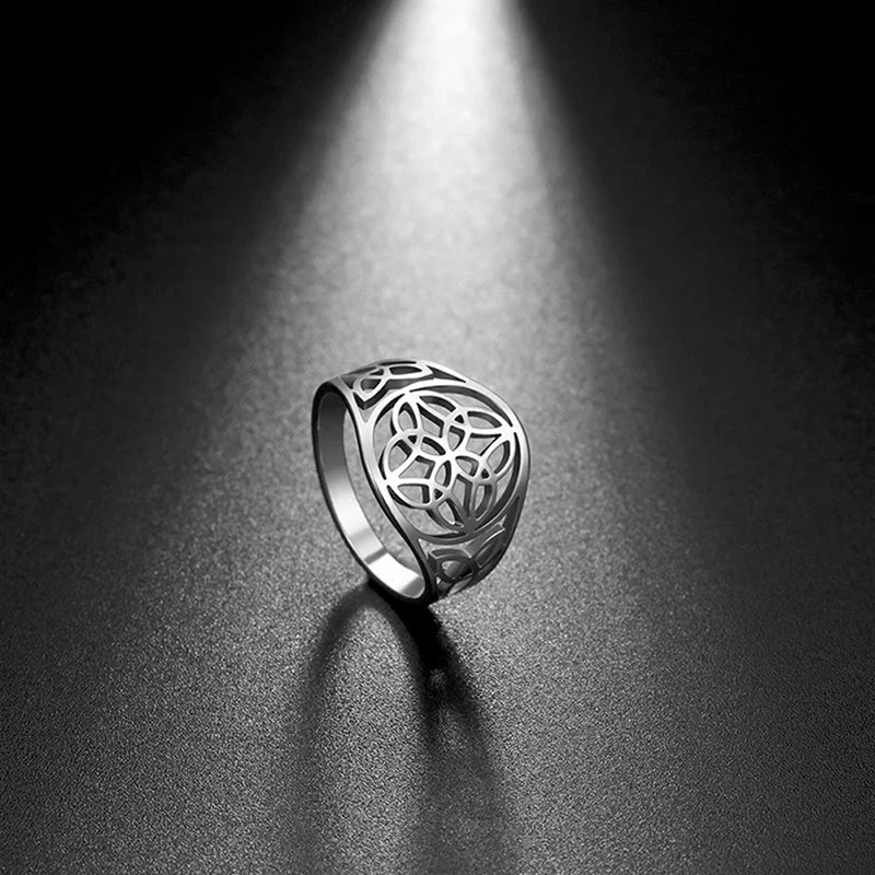 Trinity Knot Ring