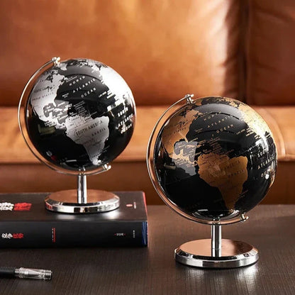 Globe Deluxe